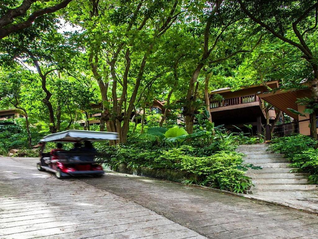 Villa 360 Phi Phi Don Exterior photo
