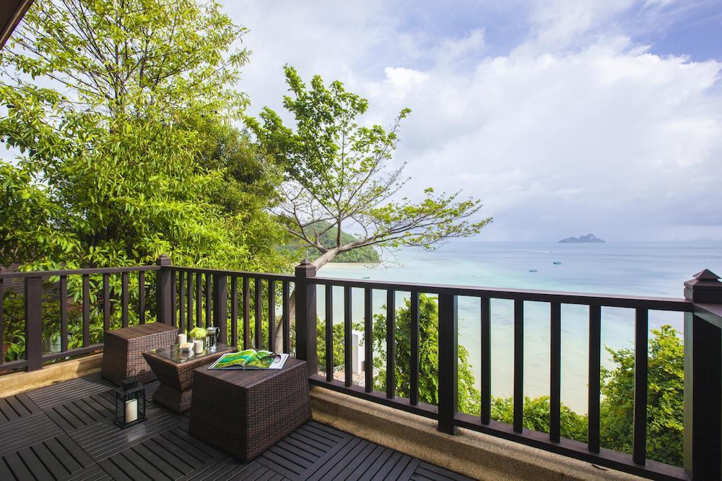 Villa 360 Phi Phi Don Exterior photo